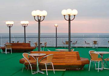tallink_silja_romantika_on_deck