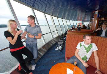 tallink_silja_silja_festival_bar