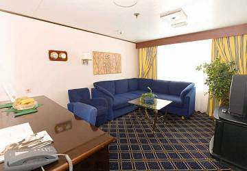 tallink_silja_silja_festival_suite_cabin