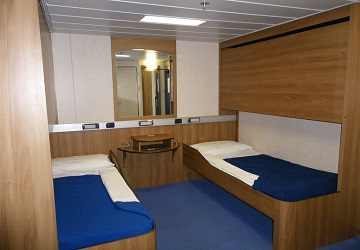trasmediterranea_albayzin_cabin
