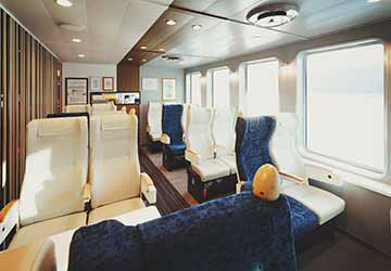 uwajima_unyu_ferries_akebono_maru_seats