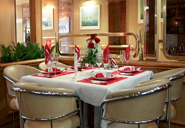 ventouris_ferries_bari_restaurant