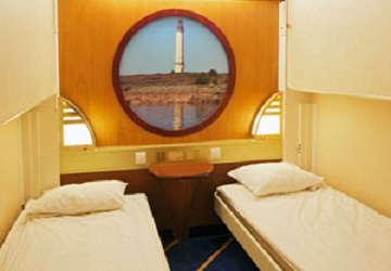 viking_line_amorella_inside_cabin_bunk_beds