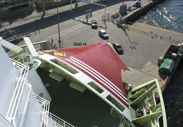 viking_line_mariella_car_loading